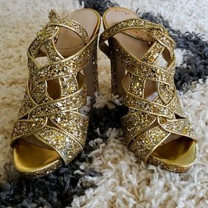 NINE WEST Golden sequined heels